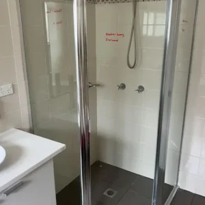 Diamond shape showers